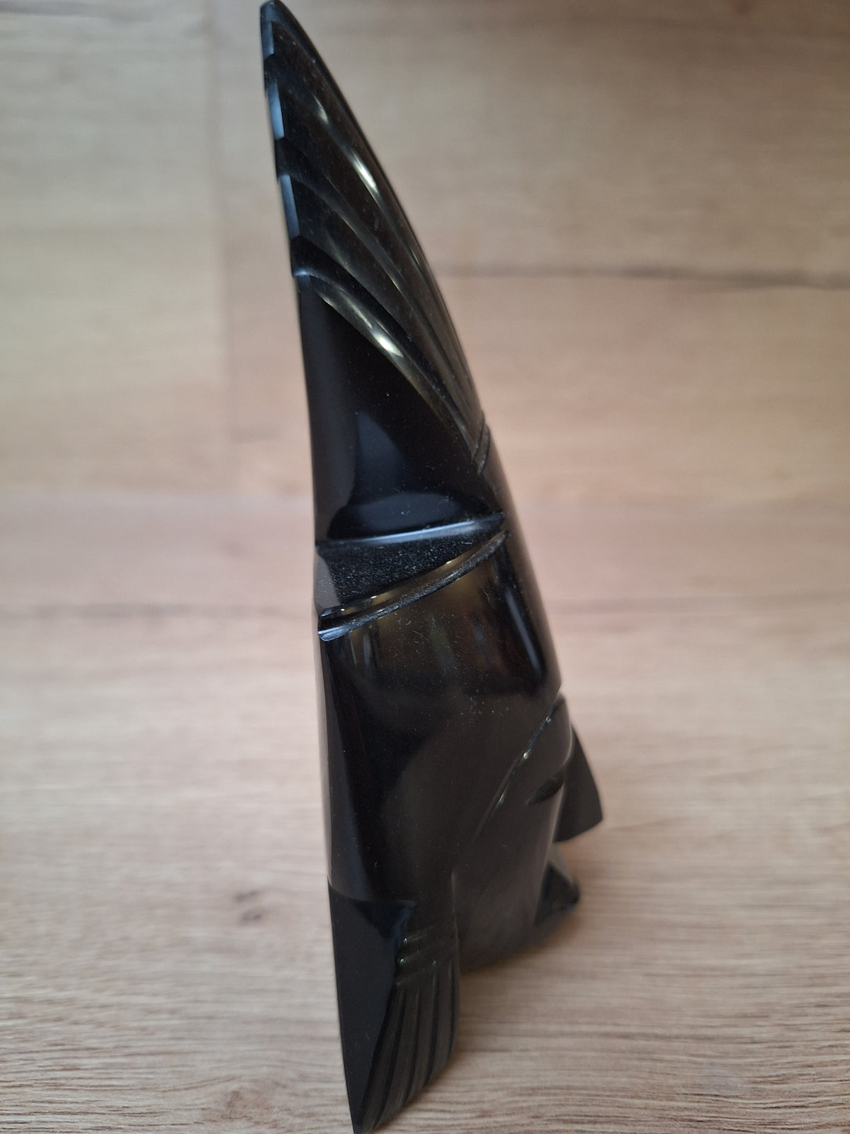 Guerrier mésoaméricain en obsidienne noire – Sculpture mexicaine 15,5 cm