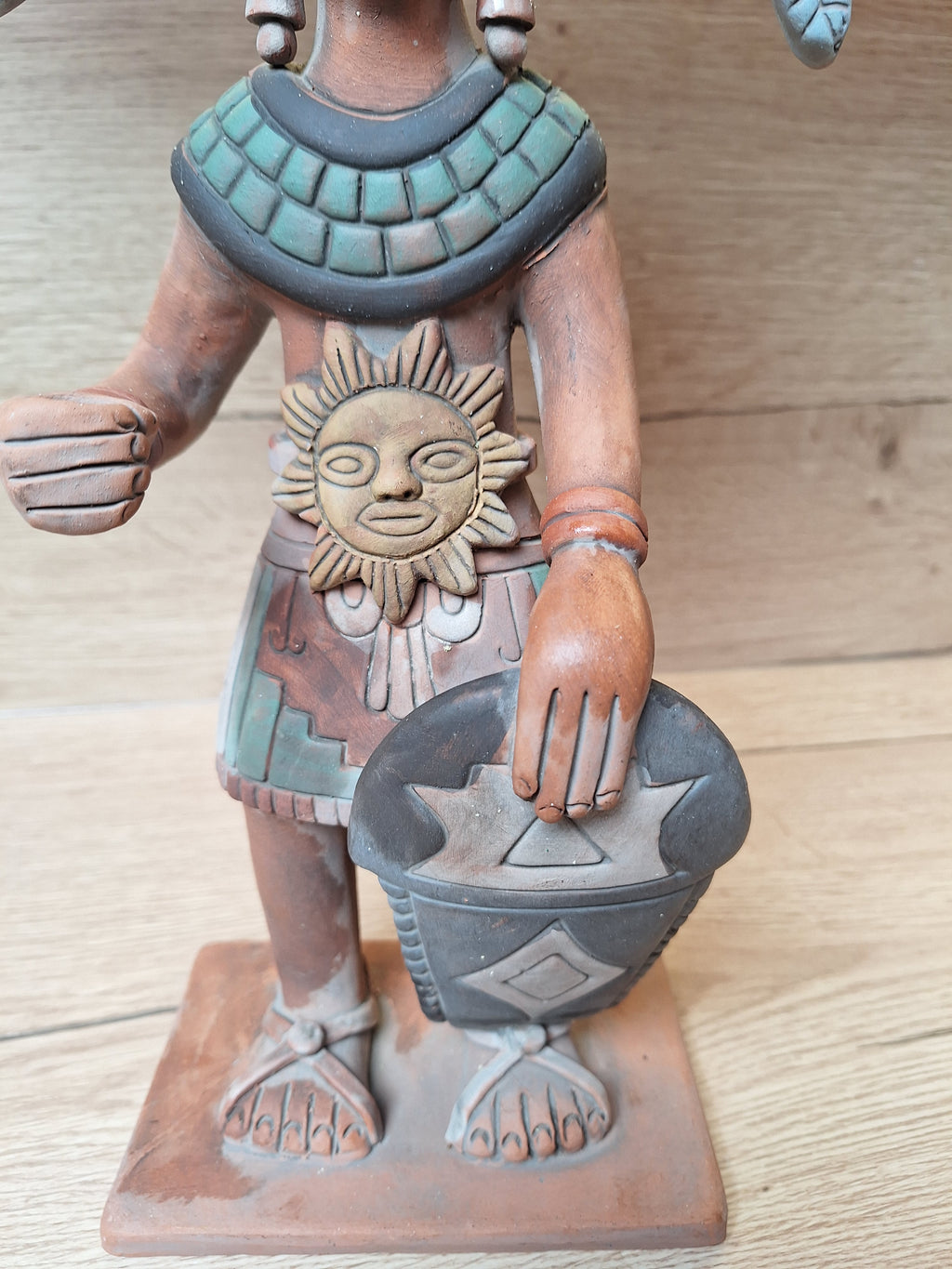 Grand Guerrier Maya – Statuette Mexicaine Polychrome – 41 cm – Art Précolombien