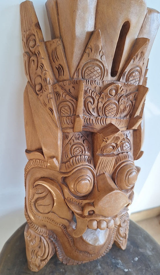 Masque ethnique Indonésien en bois sculpté, Masque Barong, Bali, Indonésie