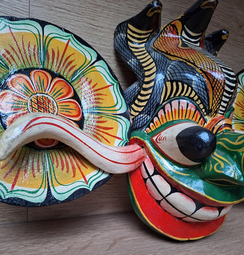 Grand masque Naga Raksha – Démon Cobra – Bois sculpté peint – Sri Lanka – 50 cm