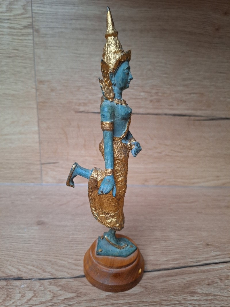 Danseuse Apsara thaïlandaise en bronze patiné et doré – Thaïlande – 25 cm