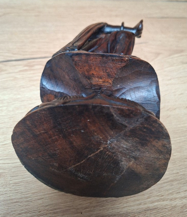 Ancienne figure céleste en bois sculpté – Art birman – Asie