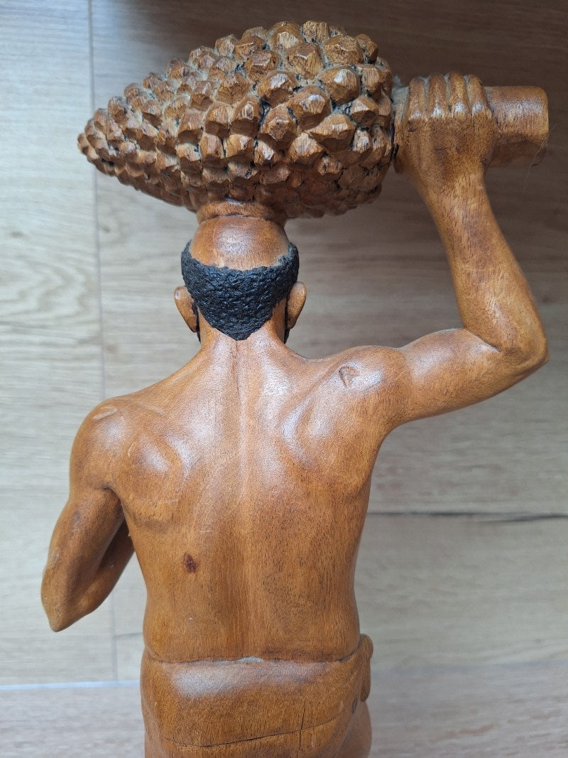 Grande sculpture africaine en bois de Kambala – Porteur – Signée / gravée ART TATI