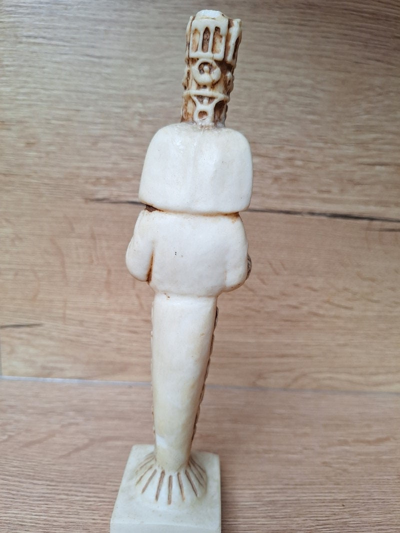 Figure de la déesse Artémis à Éphèse. Déesse de la fécondité,  Reproduction de sculpture Antique gréco-romaine – 22,5 cm