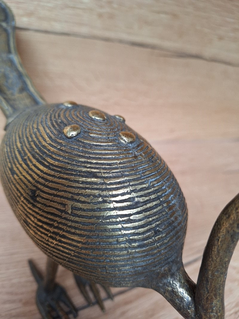 Grand calao africain en bronze ancien – Sculpture tribale Akan / Ashanti – 1,2 kg