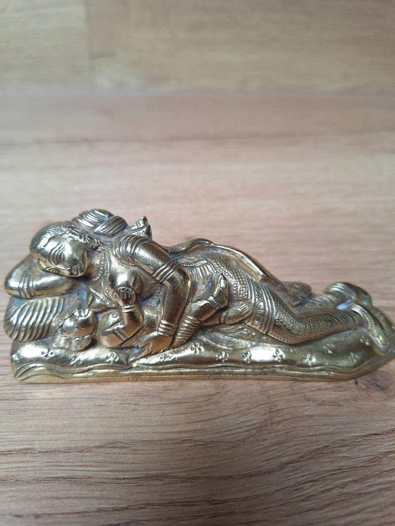 Yashoda allaitant Krishna – Statuette en bronze – Hindouisme, Inde