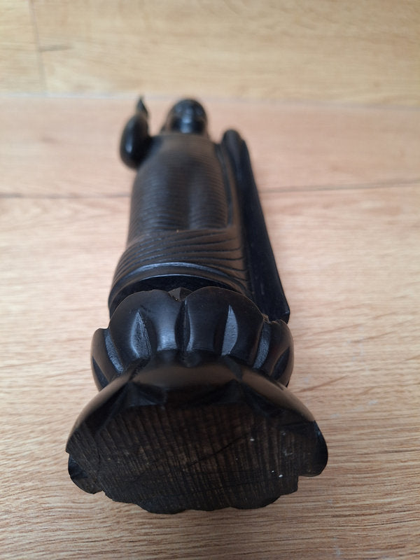 Statue Bouddha debout vintage en bois sculpté – Abhaya Mudra, Asie.