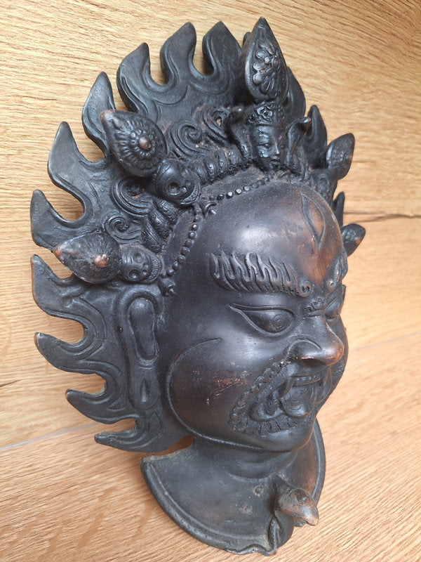 Masque Mahākāla en terre cuite – Art bouddhiste himalayen