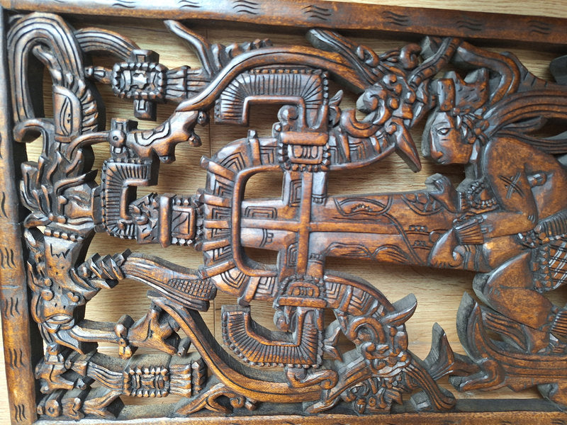 Panneau Maya sculpté – Couvercle du sarcophage du roi Pakal – Palenque – 63 × 31 cm