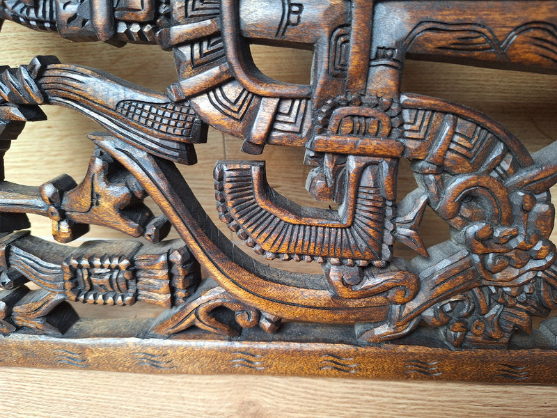 Panneau Maya sculpté – Couvercle du sarcophage du roi Pakal – Palenque – 63 × 31 cm