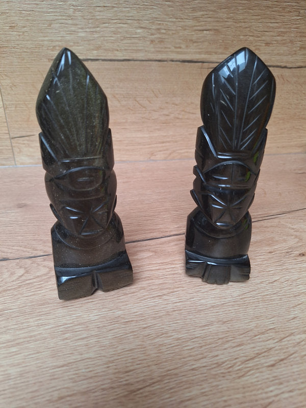 Paire de sculptures en obsidienne noire – Figures mésoaméricaines – Mexique