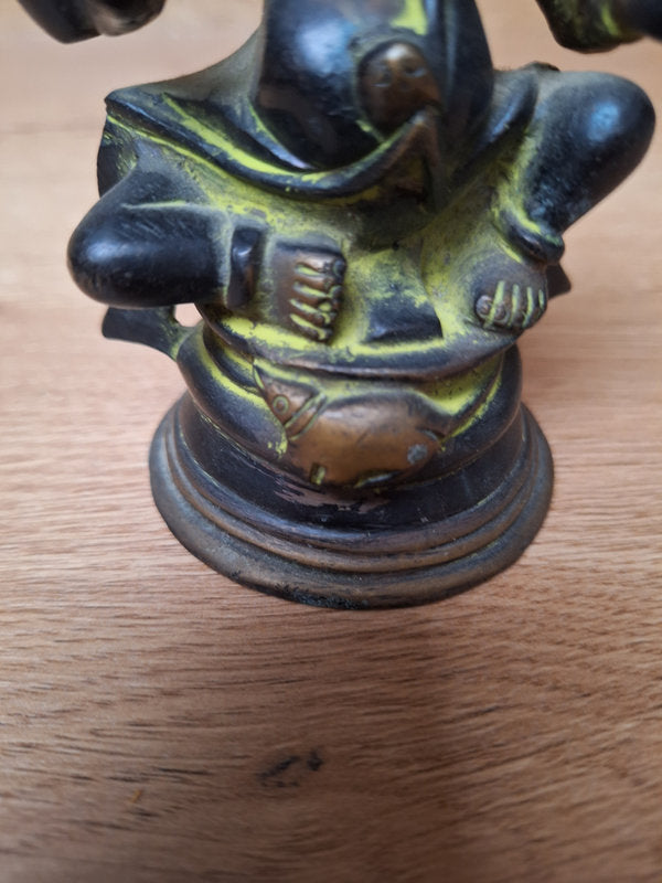 Ganesh en brGanesh ancien en bronze massif – Statue indienne Vintage – Ganesha à quatre brasonze massif – 1 kg – Statue indienne ancienne Vintage – Artisanat traditionnel - Inde