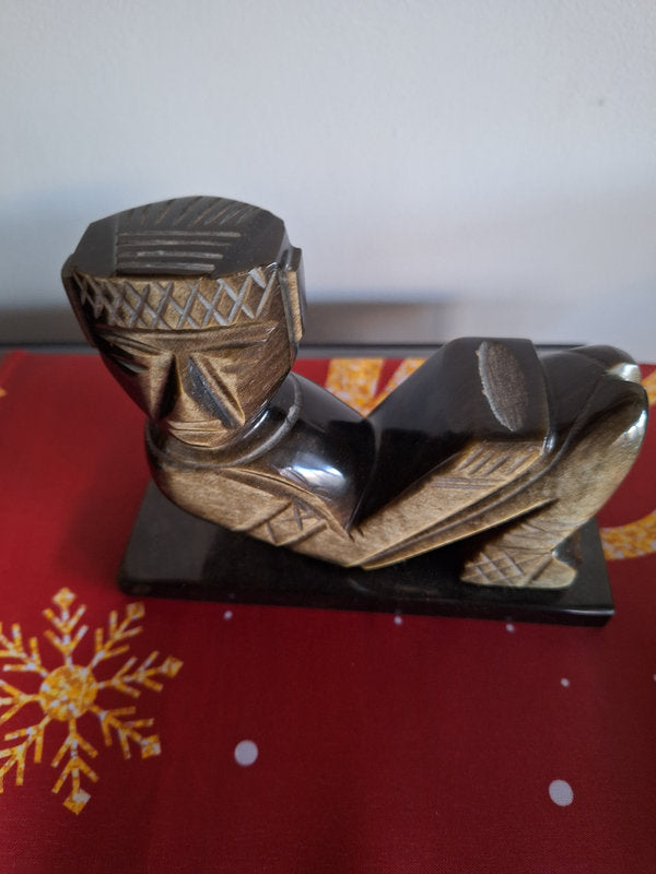 Chac Mool en Obsidienne et Mosaïque de Pierres – Sculpture Précolombienne Mexique 16 cm