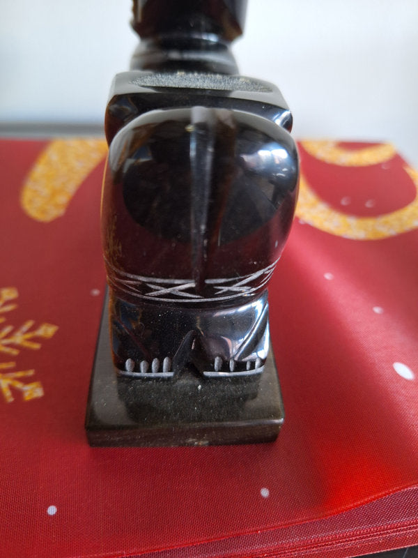 Chac Mool en Obsidienne et Mosaïque de Pierres – Sculpture Précolombienne Mexique 16 cm