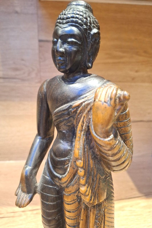 Grand Bouddha debout en bois massif sculpté – Statue Spirituelle Art d'Asie - 38cm