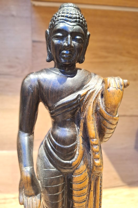 Grand Bouddha debout en bois massif sculpté – Statue Spirituelle Art d'Asie - 38cm