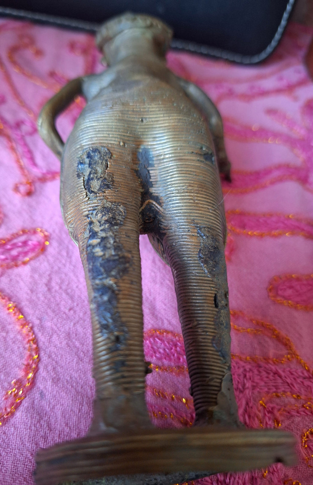 Statuette Bastar en laiton, Art Tribal Dokra, musicien. art tribal Inde.