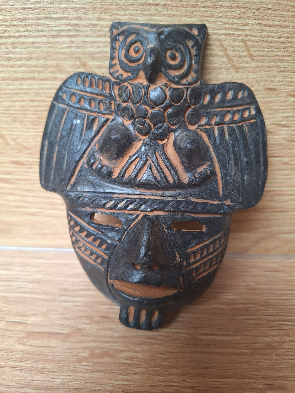 Lot de 5 Mini-Masques Artisanaux en Terre Cuite – Style Précolombien Mexicain – Mexique