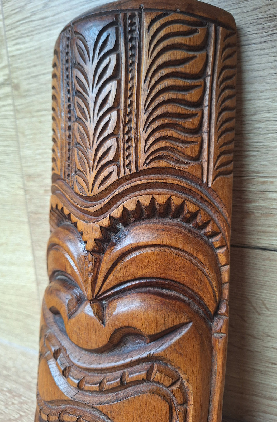 Masque Tiki polynésien en bois sculpté – Art des îles du Pacifique – Vintage – 30 cm
