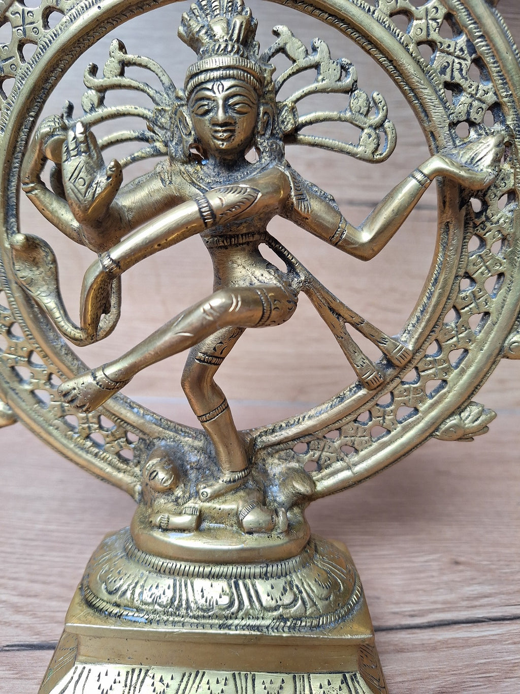 Shiva Nataraja en bronze/laiton – Dieu hindou de la danse cosmique – Inde – 24 cm