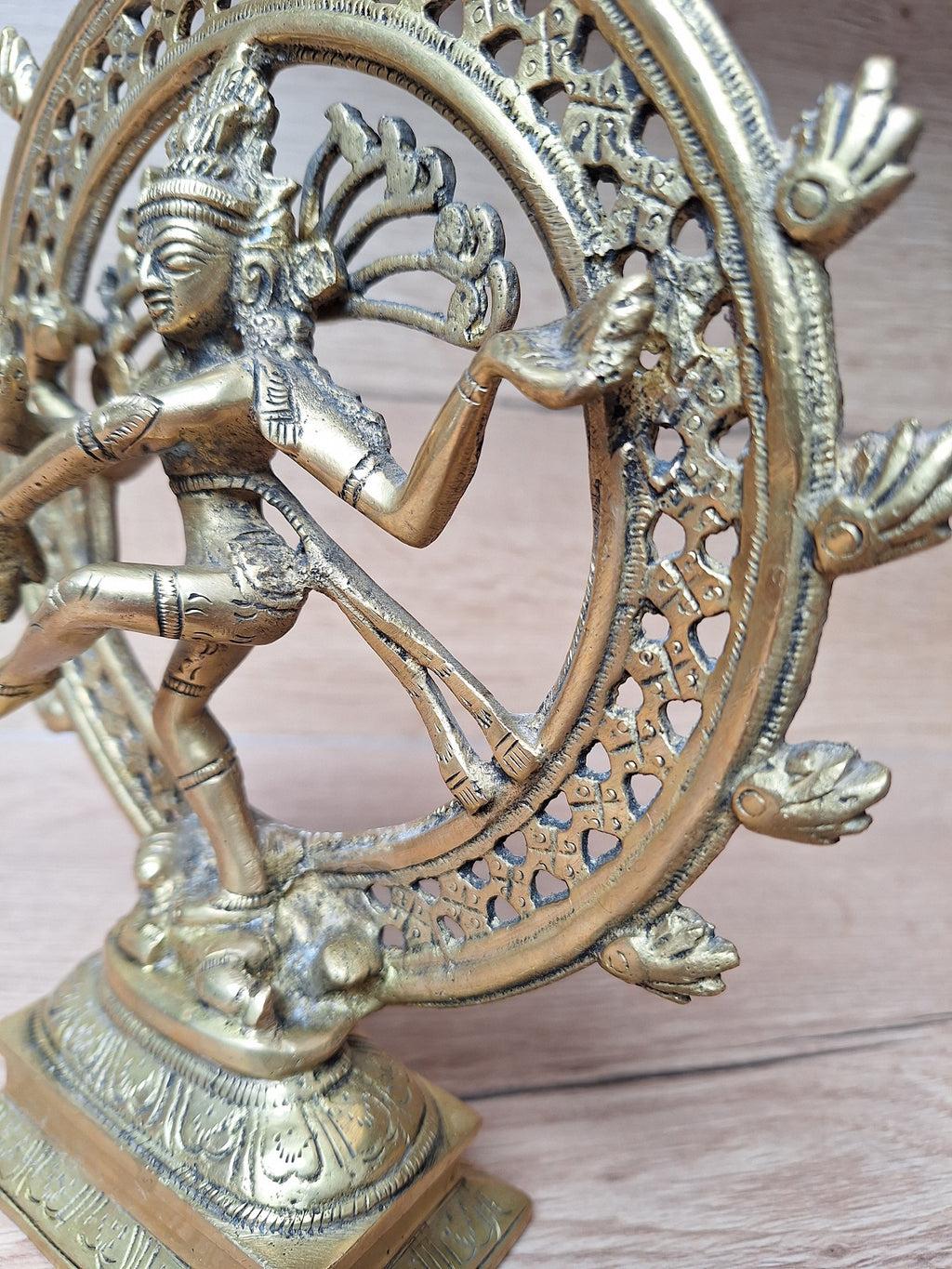 Shiva Nataraja en bronze/laiton – Dieu hindou de la danse cosmique – Inde – 24 cm