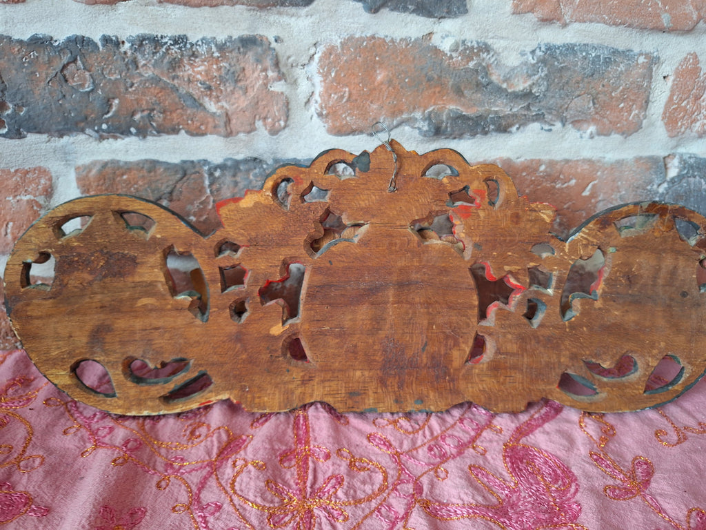Fronton mural balinais Barong – Bois sculpté polychrome – Masque protecteur de Bali – 43 cm