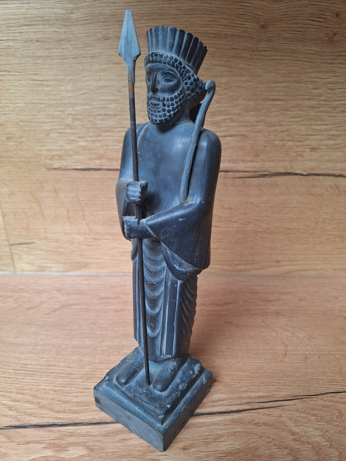 Statue de garde perse de Persépolis – Reproduction SAFIR – Art achéménide – 27 cm