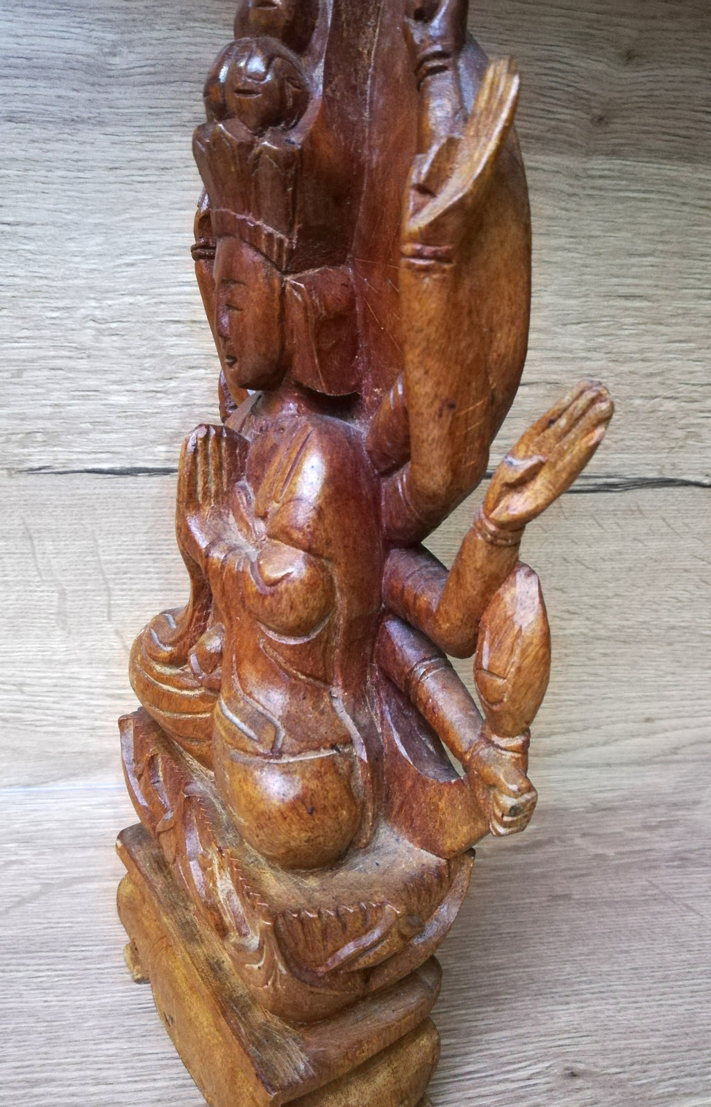 Cundi Bodhisattva – Quan Âm Chuẩn Đề – Statue en bois sculpté, Vietnam