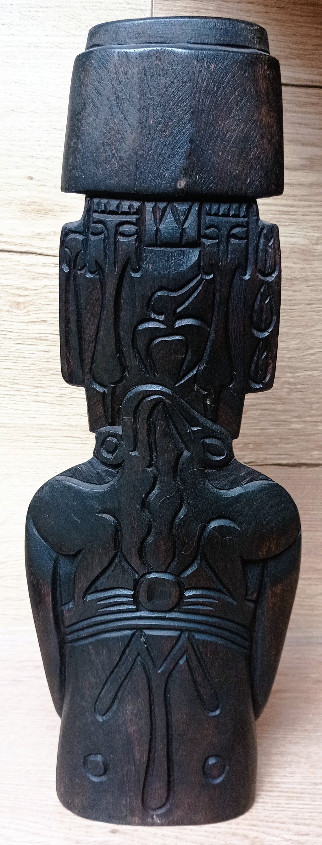 Grand Moaï de Rapa Nui avec Pukao – Bois sculpté et gravé – Île de Pâques – 40 cm