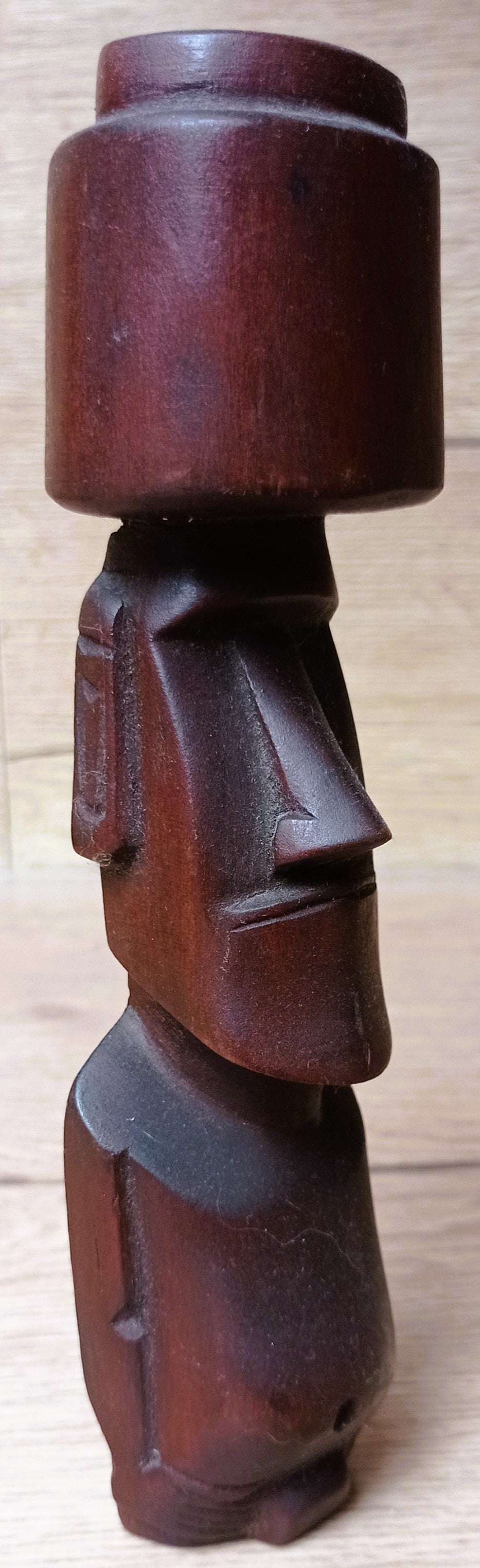 Statuette Moai Rapa Nui avec pukao et reimiro gravé – Artisanat de l’Île de Pâques