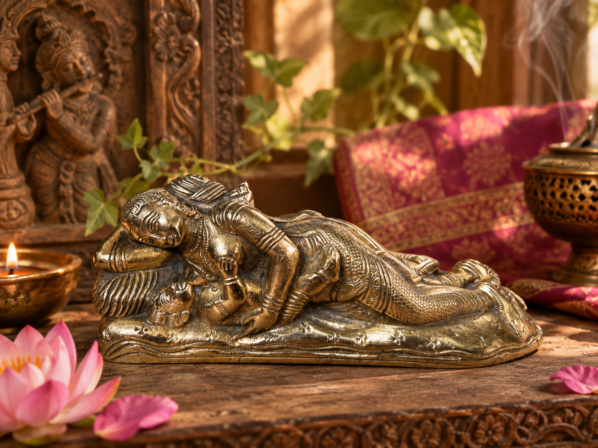 Yashoda allaitant Krishna – Statuette en bronze – Hindouisme, Inde