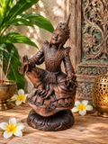 Ancienne figure céleste en bois sculpté – Art birman – Asie